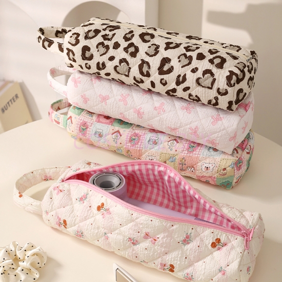 Picture of Portable Quilted Hair Dryer Storage Bag